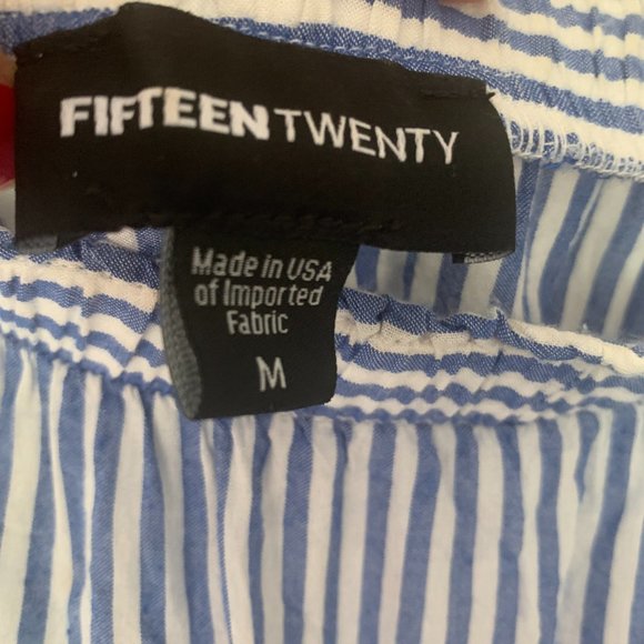 Classic Off the Shoulder Top, Size M - Picture 2 of 2